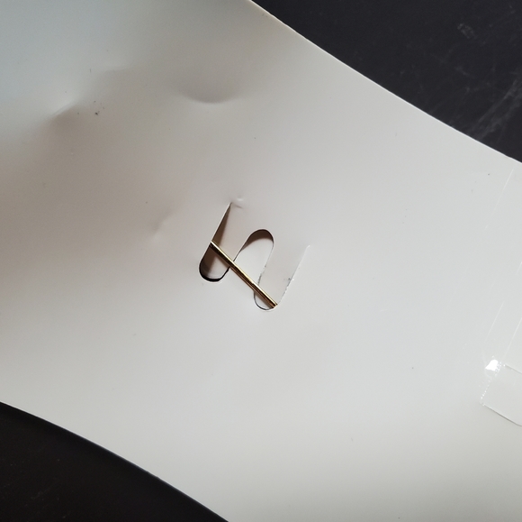 Pindant - Picture 2 of 2